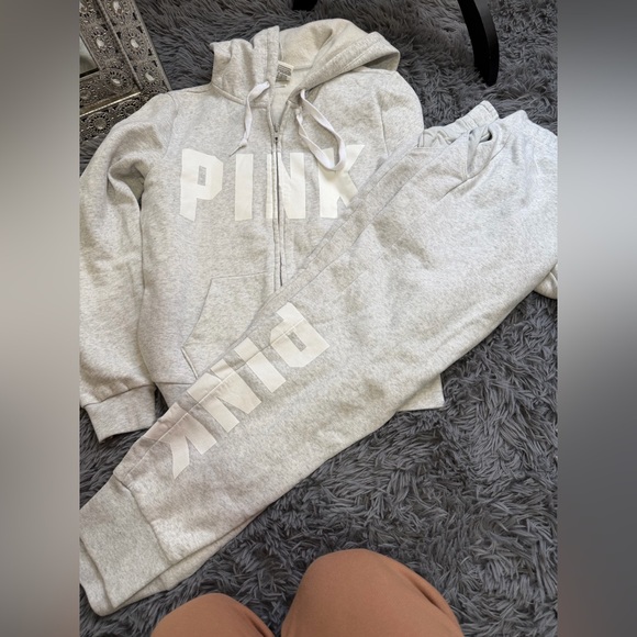PINK Victoria's Secret Tops - 🌟PINK Victoria's Secret Light Gray Hoodie and Sweatpants XS/S